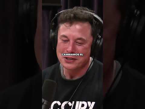 Elon Musk reacciona al vídeo viral de un conductor de Tesla dormido 😴