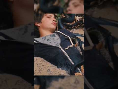 Fue Mordido Por Una Serpiente 🐍 | 🎬 MOVIE: EL NIÑO Y EL FUGITIVO #film #cine #cinematic #series