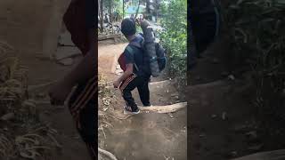 Perjalanan turun dari puncak gunung lawu