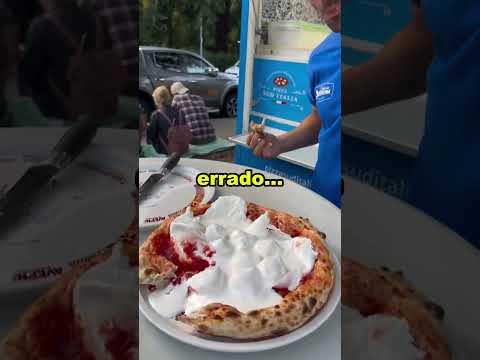 TODO MUNDO AMA PIZZA... ATÉ ESSE SURFISTA! 🥰 #shorts #curiosidades