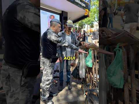 POLICIAL ABORDA CATADOR DE RECICLADO  #shortsviral  #policia