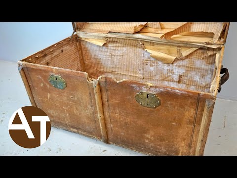 I spent 100 hours restoring this STEAMER TRUNK