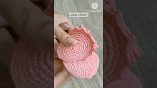🌹Easy Crochet a Rose Flower Free pattern Tutorial on YouTube Gonkui Crochet step by step #shorts