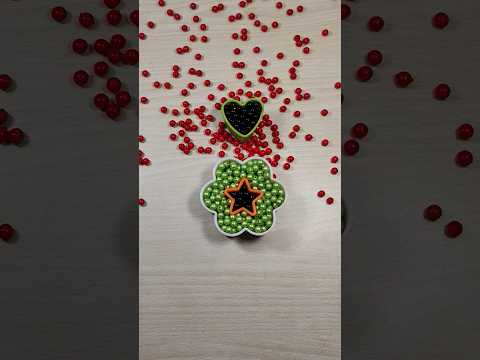 pouring beads#satisfying #shortsvideo 🎉💓🌈🌈🌈
