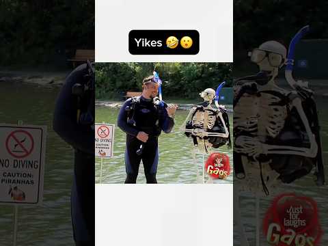 instant panic 🤣 | DO NOT CHECK THE SOUND | #meme #funnyvideo #prank #funny