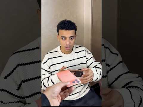 رسمت لأخويا أيفون 17 مزيف وفاجئته!(كسر موبايله)
