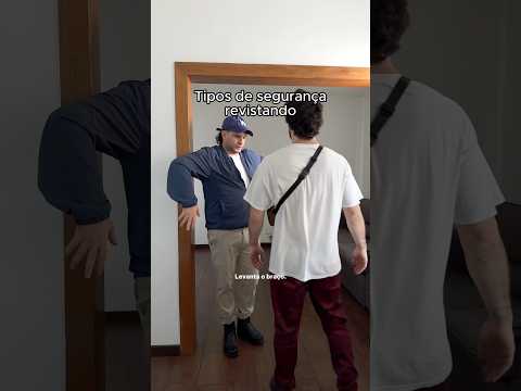 claro pode sim revistar minha bolsa (internamente em pânico c/ medo de ter brotado um pé de drougas)
