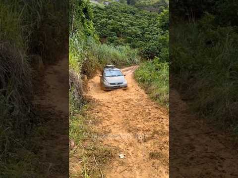 Retirando o carro da lama com muita criatividade!! #shots #curiosidade #fatoscuriosos #vcsabia #fypシ