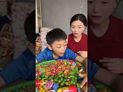 He won all the candies in candy competition 😤 #shorts #viral