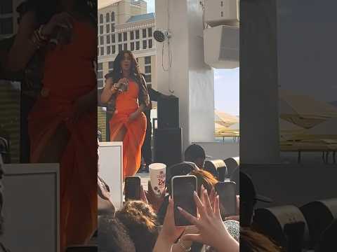 #Cardi B Attacked In Las Vegas – But She FIGHTS BACK! Watch Here!!