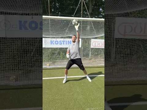 Immer das selbe 😒 #shorts #fussball #torwart #comedy #lustig #viral