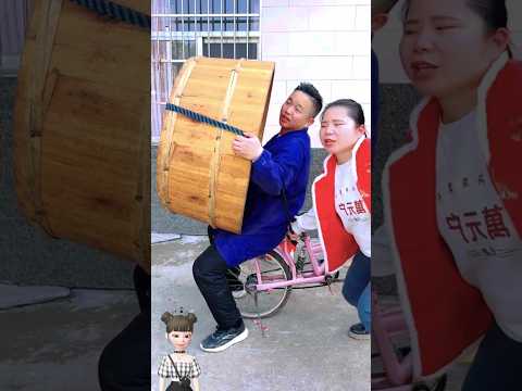 شوفوا اى اللى حصل 😂😂🤣 #funny #comedy ٠#ضحك #كوميديا #shorts