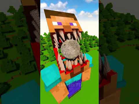 Tiny to Giant Moon vs Horror Steve!