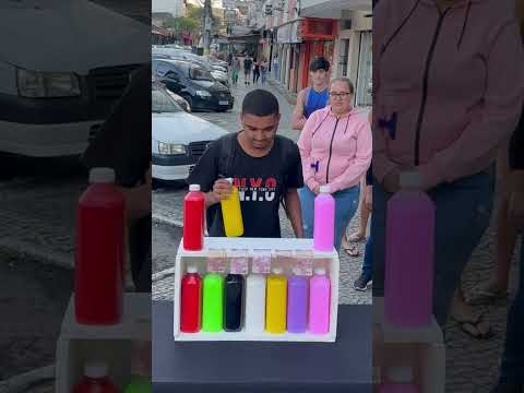 Jogo da garrafa acerte as cores #jogo #brincadeira #challenge #streetgames