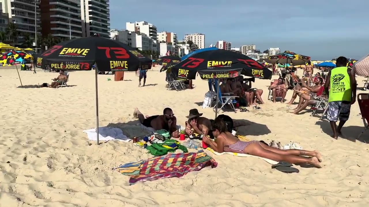 🇧🇷 Sunny day at Leblon beach Brazil | beach walk 4k