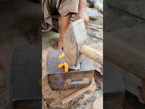 😱🛠️ A blacksmith's method of extracting oil from wheat #blacksmithing #blacksmith #skills