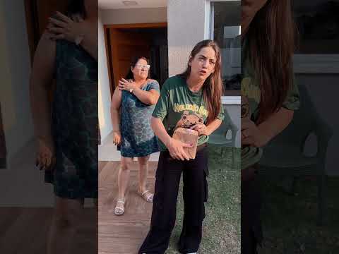 Elas queriam que o entregador esperasse e ele ficou irritado! P3 #shortvideos #casal