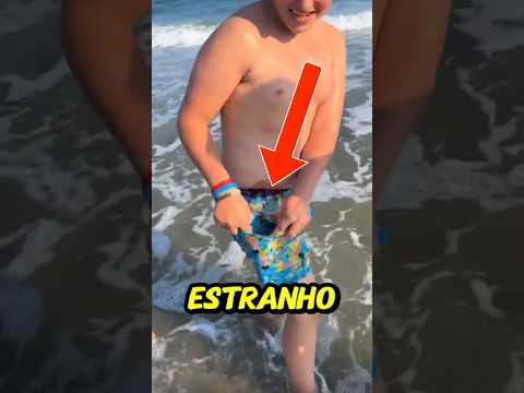 Esse Garoto foi Nadar na Praia e algo surpreendente aconteceu #shots #viral #curiosidades #praia