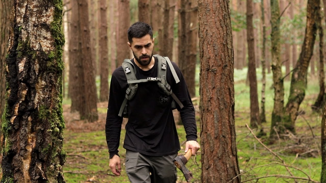 Solo Bushcraft Camp in a Bug Infested Forest - Giant Ants, Spiders and Mosquito