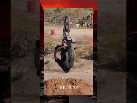 YES, HE KNOWS WHAT HE'S DOING ๐คฃ ๐ฅ #motocross #extremenduro #dirtbike #enduro #fun