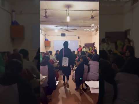 ഞങ്ങടെ പ്രിൻസിപ്പാൾ ക്ക് ഒരു സർപ്രൈസ് നൽകിയപ്പോൾ #artartist #artist #college