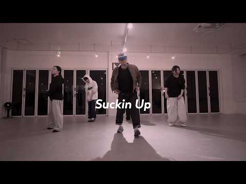 AUDREY NUNA - Suckin Up / jello