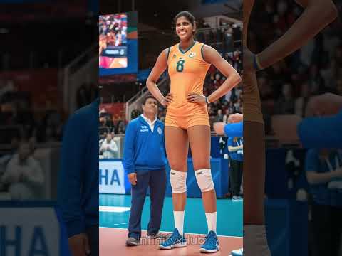 그저 질문이었을 뿐인데… 그녀의 손짓이 전부 바꿨다🤯 #배구 #short #tallwomen #sports