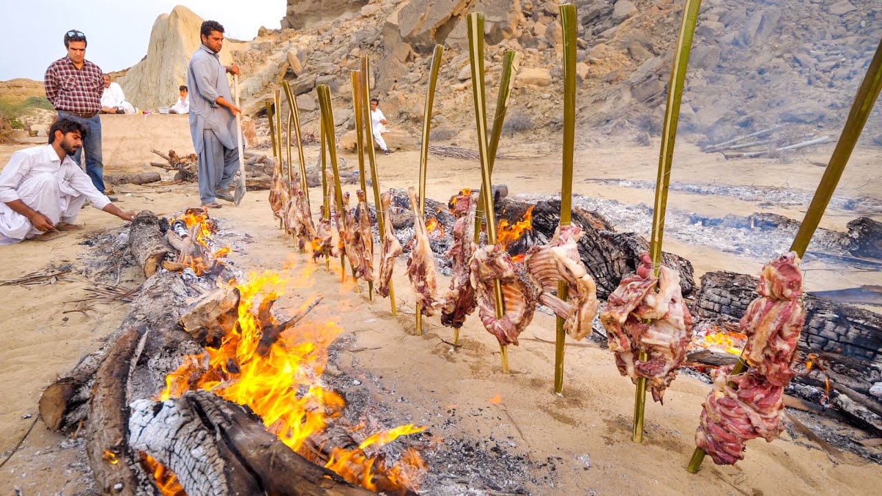 Vertical BBQ - 13 Goat Legs KebabsMOST UNIQUE Iranian Food Baluchestan, Iran