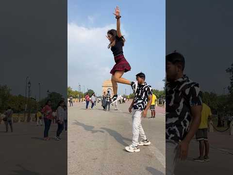 Ladki Hwa m udi #shorts #ytshorts #gymnast #viralvideo
