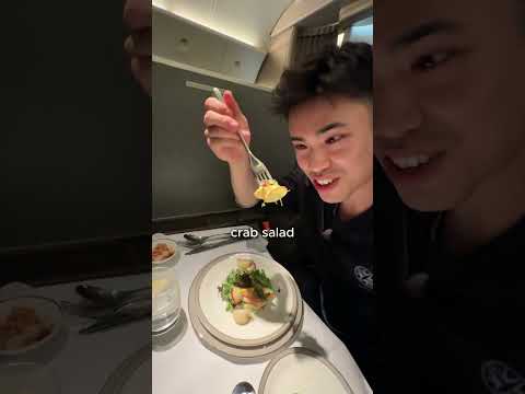 POV: Pertama Kali Naik First Class