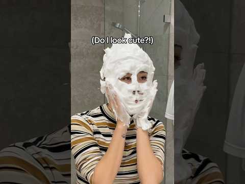 What is she doing ๐๐๐คช #shorts #funny #comedy