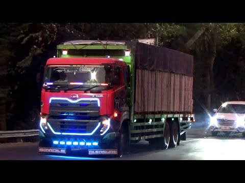 FULL TRUK HEBEL !!! TRUCK TRAILER TRUK TRONTON UD QUESTER HINO 500 ISUZU GIGA FUSO FIGHTER & FUSO FJ