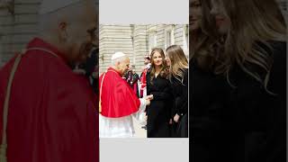 LO QUE FELIPE VI Y LETIZIA HAN REGALADO A LEÓN XIV #Shorts