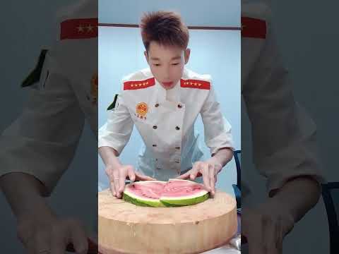 Amazing Fruit Cutting Skills - Fruit Master of China!