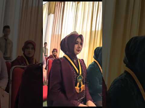 wisuda dengan makeup cantik😍‼️#youtubeshorts #shorts #trendingshorts #viralshort