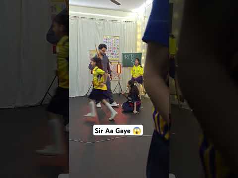 Sir Aa Gye 😱 #shorts #new #dance #love