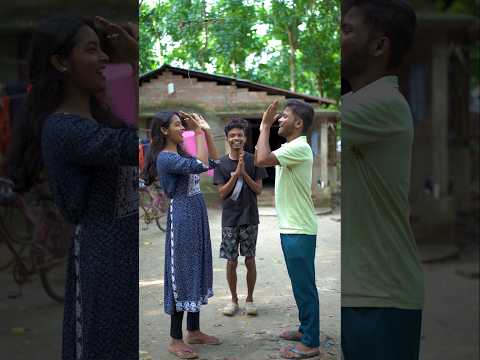 আম পাতা জোড়া জোড়া, মারবো চাবুক চড়বো ঘোড়া 🤣