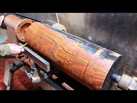 [WOODTURNING] Work Wooden Lathe Art || Process Carving A Redwood Log by 70 Year Old Craftsman