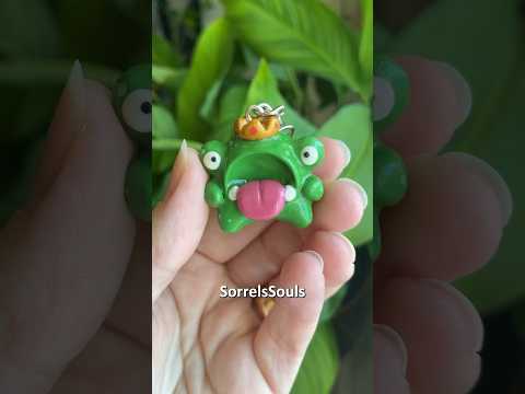 Making a frogger monster for @SorrelsSouls