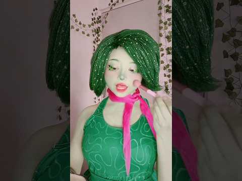 ¡ESTOY HACIENDO UN TIKTOK MAMÁ! 🙄 #cosplay #makeup #intensamente2 #desagrado #disgust #insideout