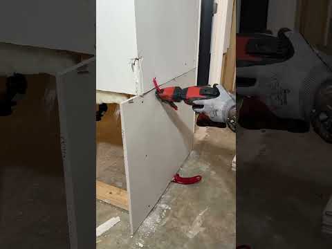 easy to hold and screw fitting #tools