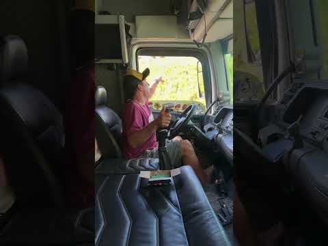 PÉ DE FERRO CRUZANDO MARCHA 🏁🛣️
