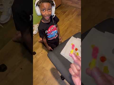 MONI DONT EAT IT BRO 😂😂😂 5
