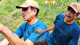 पहाड़ के जानलेवा काम !! ताऊजी के सर में आई गहरी चोट 😭 || pahadi lifestyle vlogs || daily vlogs 