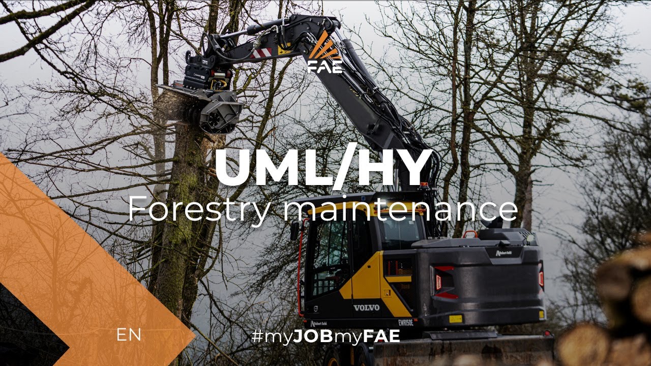 The FAE forestry mulcher with fixed tooth rotor for excavators from 7 to 15 t
