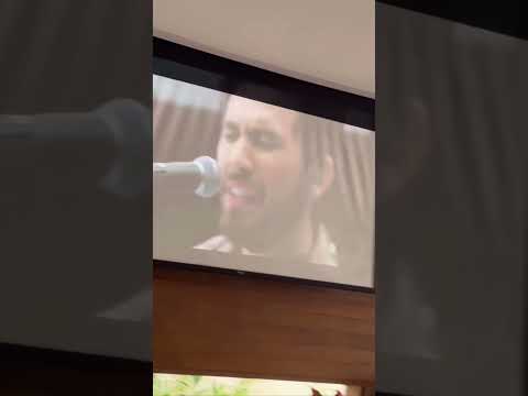 Odorico mostra a reação de Gustavo Mioto à música com Jão, com Ana Castela por perto