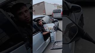 Kapıya çarpıyordum! Beklenmedik Tepki
