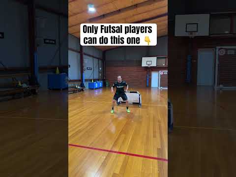 Only #futsal players can do this one
