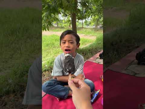 Mau nggak es krim #shortsvideos #videoshorts