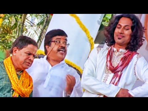कंफ्यूज मत होईये ये बाहर से बॉबी डार्लिंग है और अंदर से बॉबी देओल